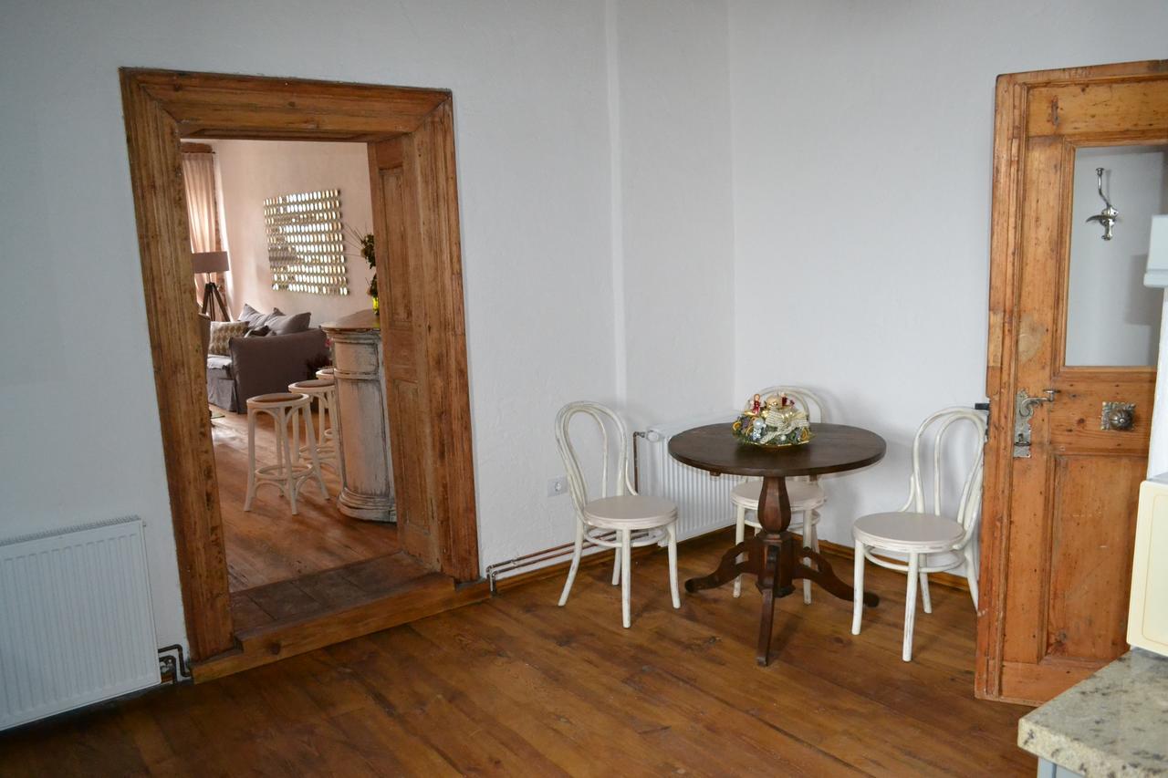 Casa Veche Aparthotel Braşov Eksteriør bilde