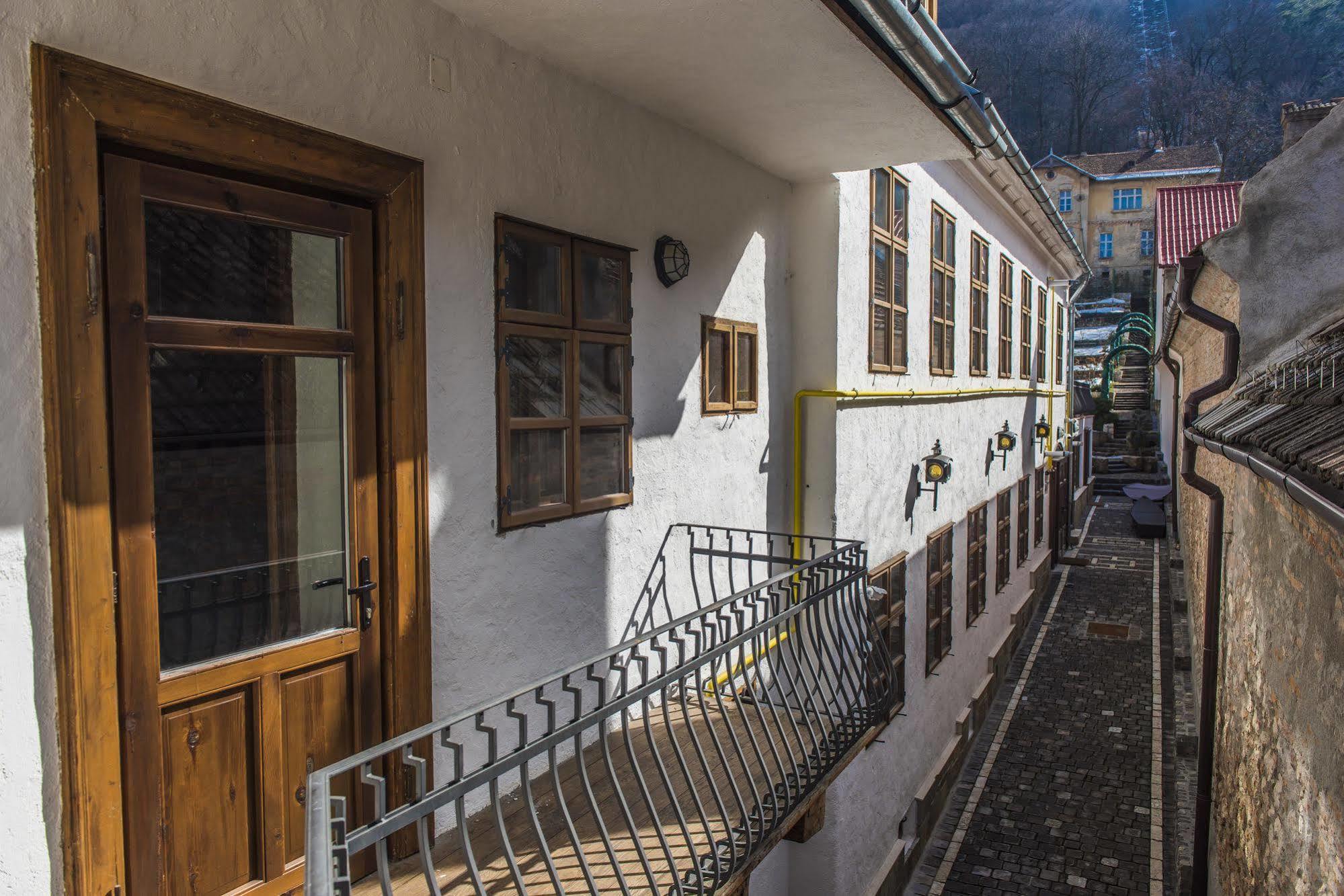 Casa Veche Aparthotel Braşov Eksteriør bilde