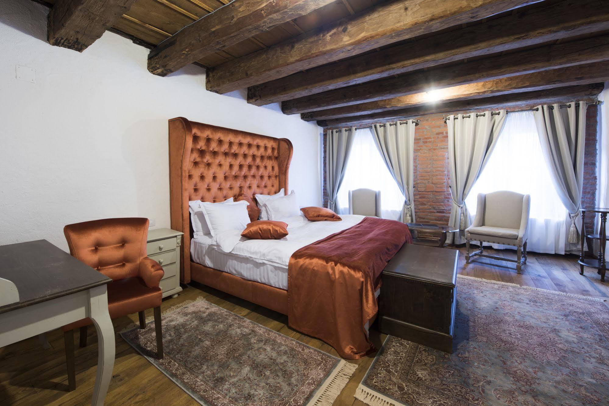 Casa Veche Aparthotel Braşov Eksteriør bilde